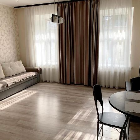 Excellent Apartment In The Center Of Odessa Екстер'єр фото